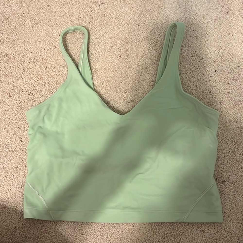Lululemon crop top